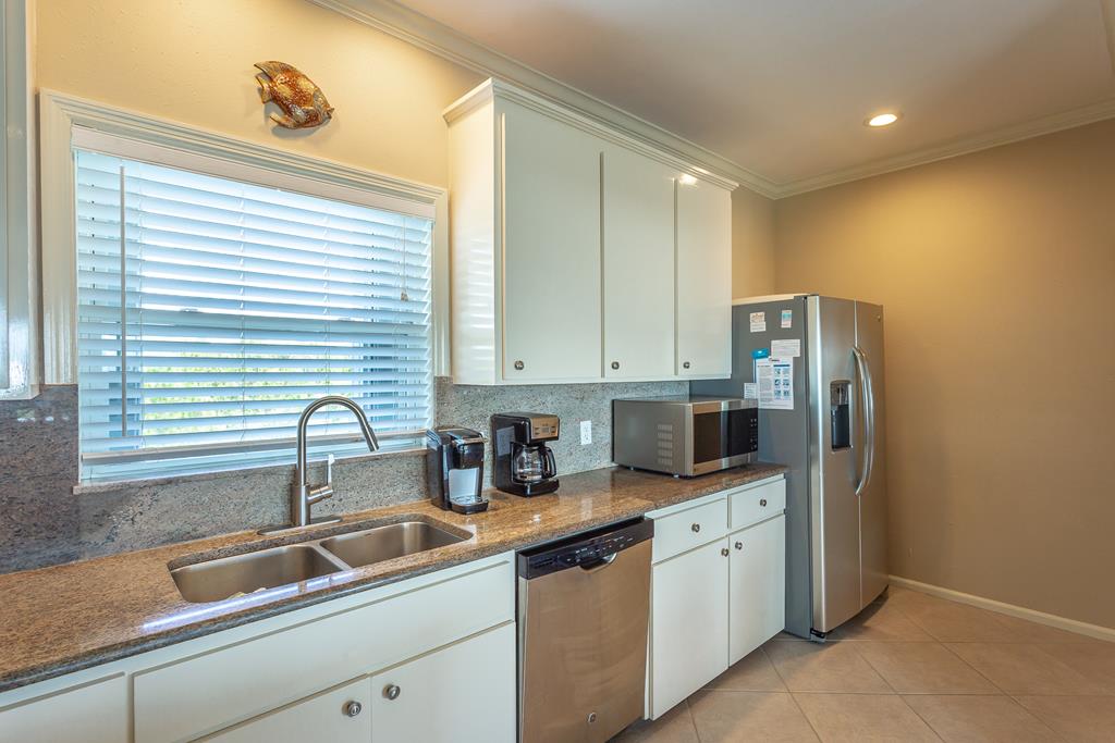 1960 Nautilus Road Eastpoint, FL 32328 - Photo 10 of 61
