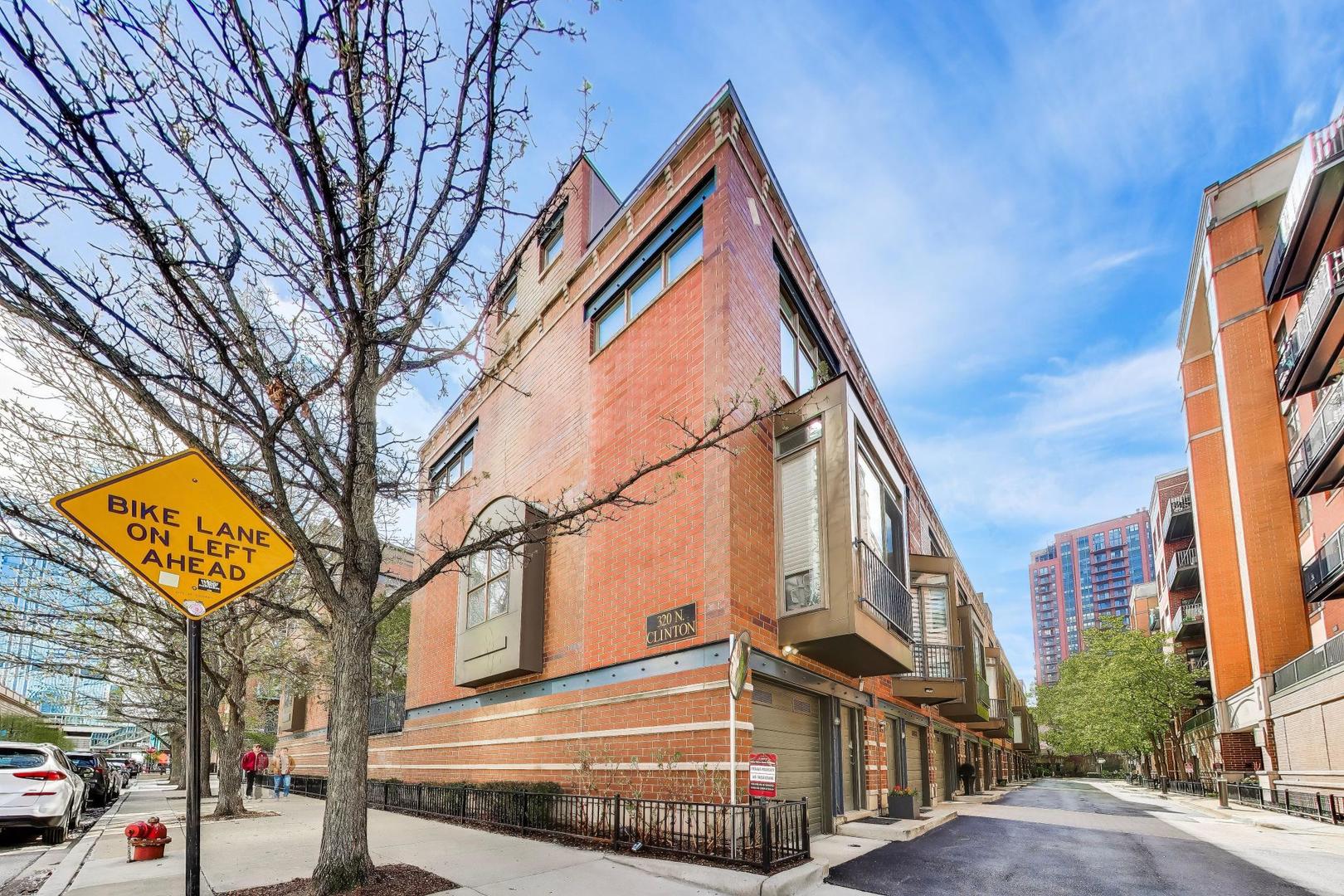 320 North Clinton Street, Unit D Chicago, IL 60661 - Photo 44 of 50