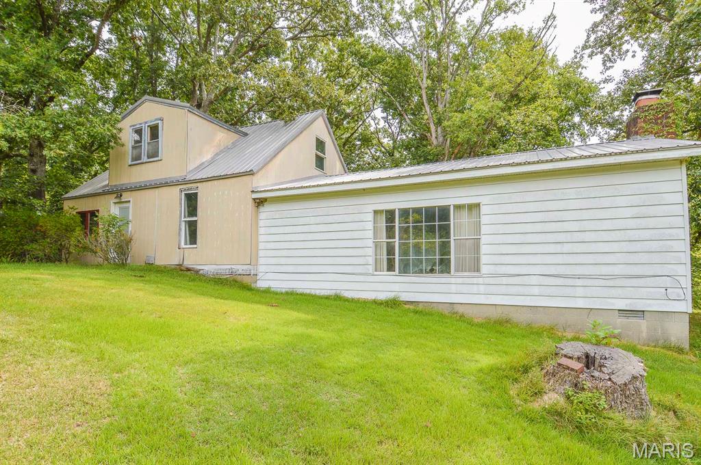 3049 Selmaville Road Salem, IL 62881 - Photo 1 of 20 Gallery Image 1