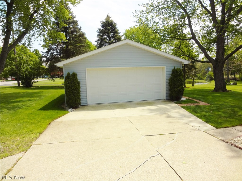 6636 Rosedale Drive Amherst, OH 44001 - Photo 25 of 33