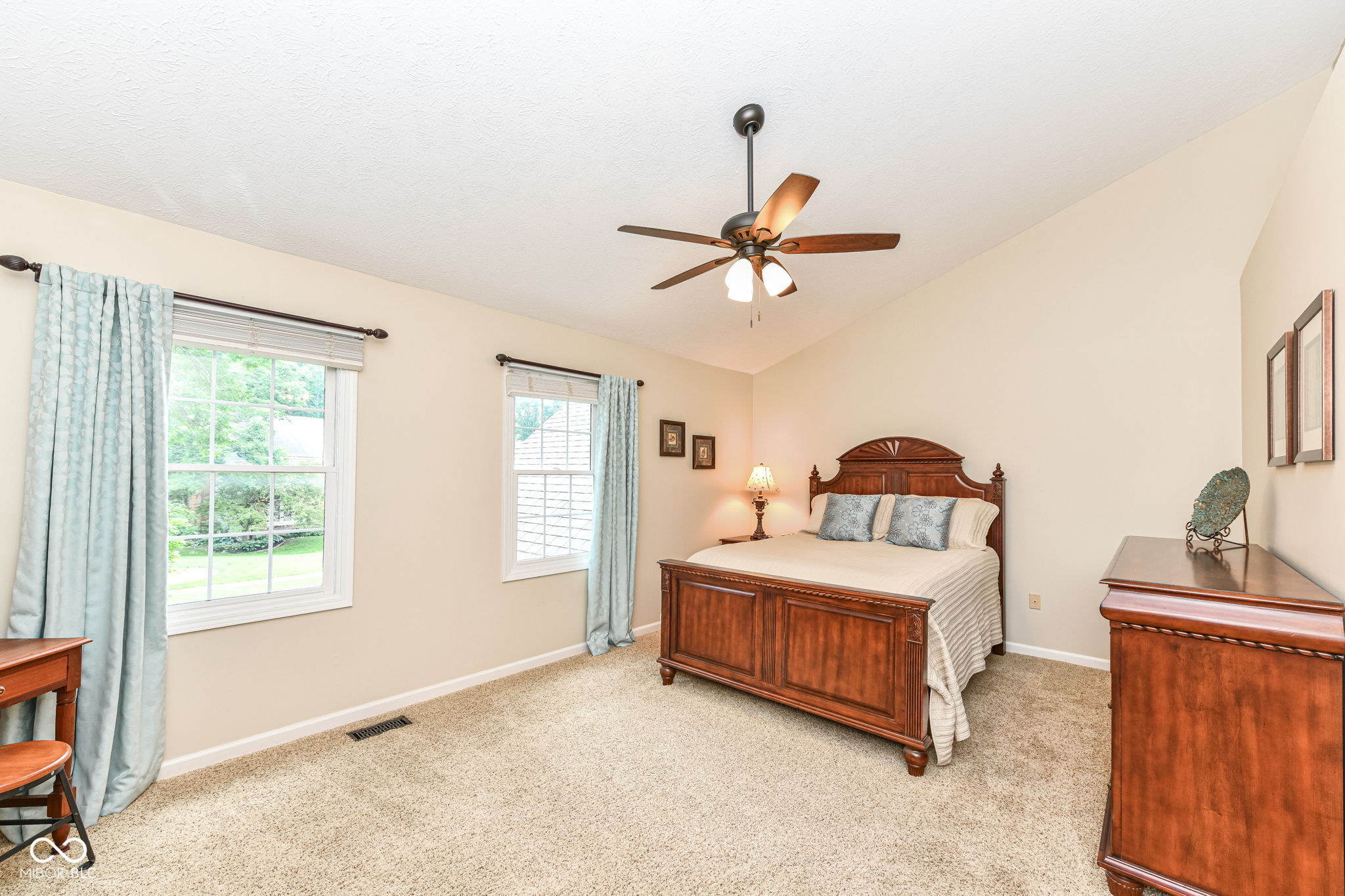 9825 Covington Boulevard Fishers, IN 46037 - Photo 11 of 59