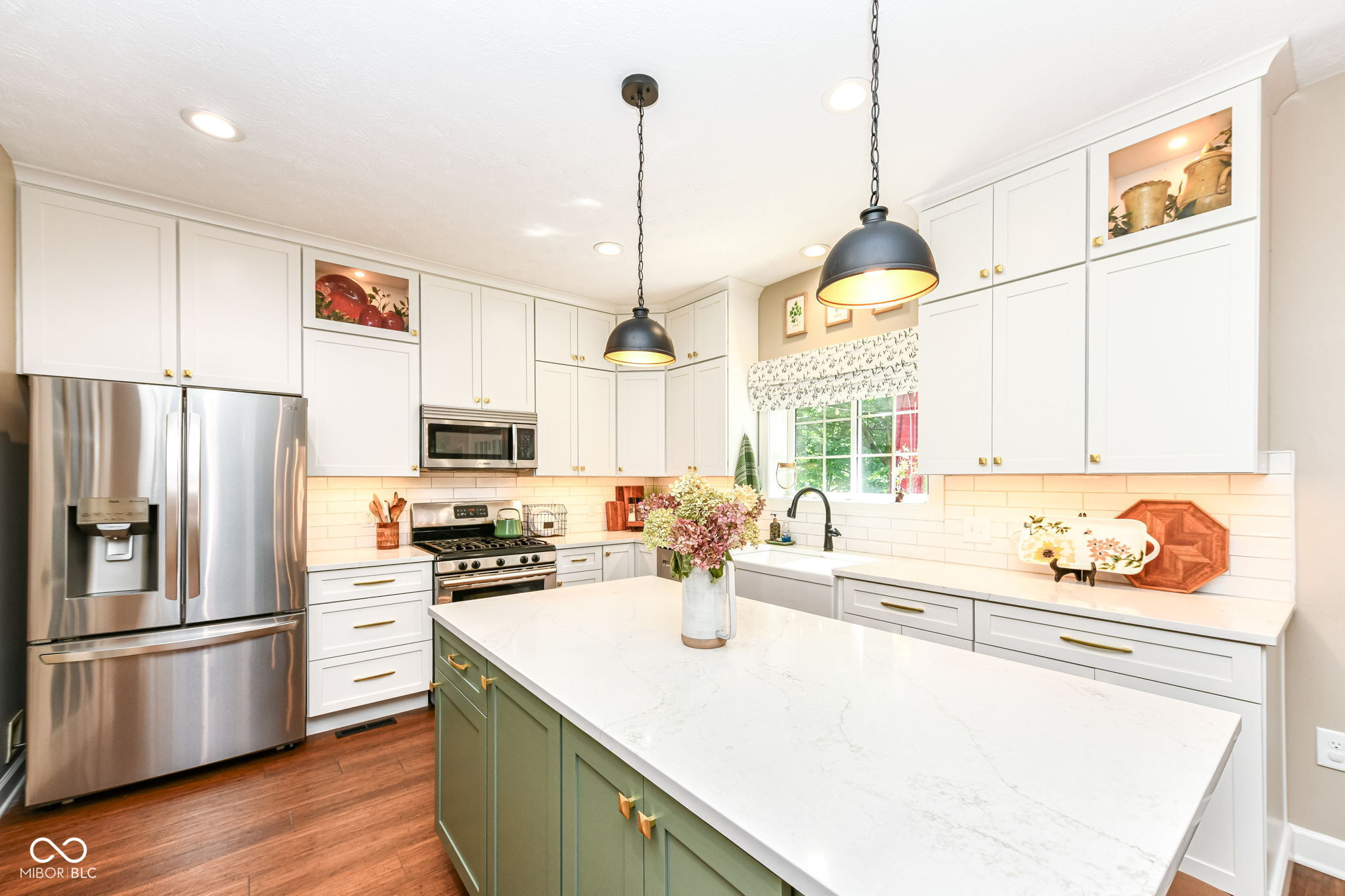 9825 Covington Boulevard Fishers, IN 46037 - Photo 5 of 59