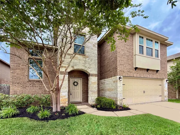$440,000 | 150 Meadow Grove Drive, Conroe, TX 77384