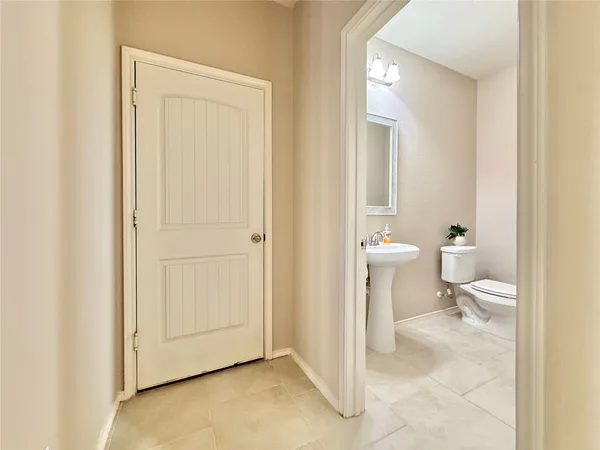 $440,000 | 150 Meadow Grove Drive, Conroe, TX 77384