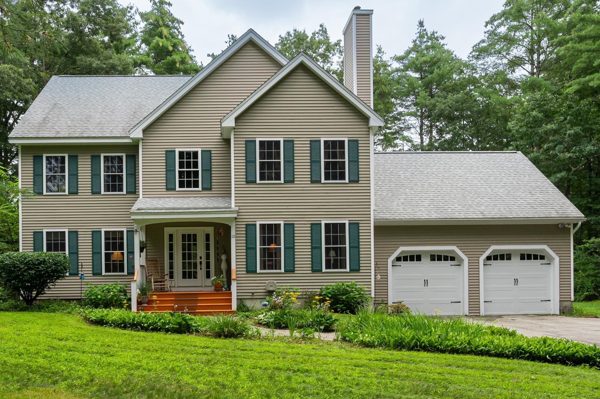 10 Homestead Road Amherst, NH 03031 - Photo 1 of 33