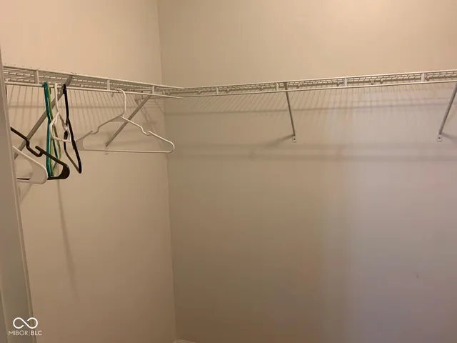 $194,990 | 4813 Kelvington Drive, Indianapolis, IN 46254