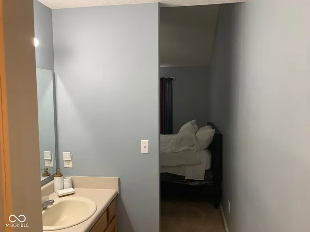 $194,990 | 4813 Kelvington Drive, Indianapolis, IN 46254