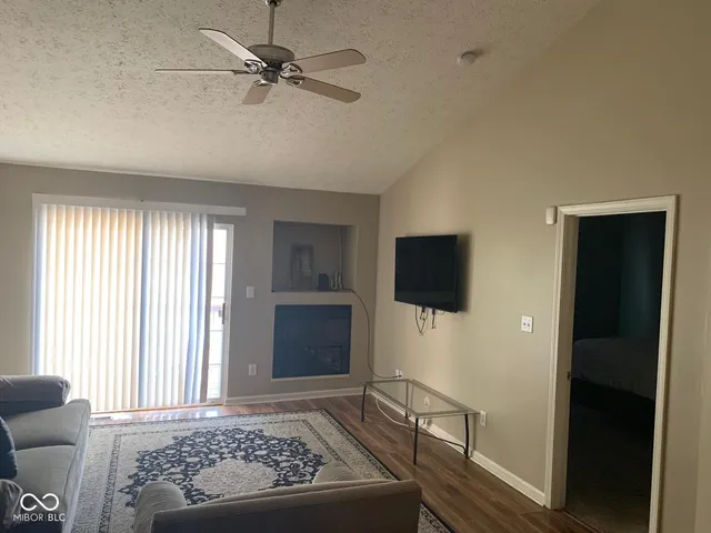 $194,990 | 4813 Kelvington Drive, Indianapolis, IN 46254