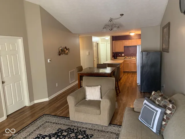 $194,990 | 4813 Kelvington Drive, Indianapolis, IN 46254