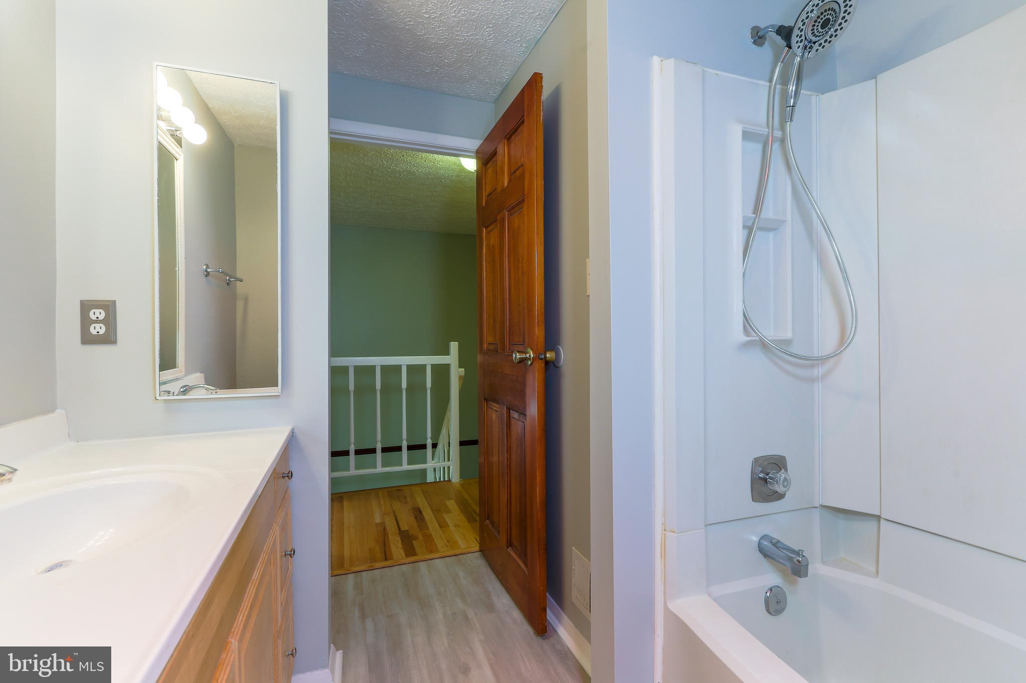 11517 Ivy Bush Court Reston, VA 20191 - Photo 28 of 61