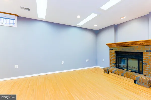 $3,000 | 11517 Ivy Bush Court, Reston, VA 20191