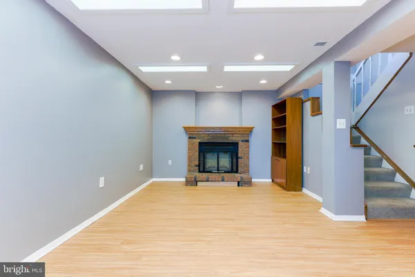 $3,000 | 11517 Ivy Bush Court, Reston, VA 20191