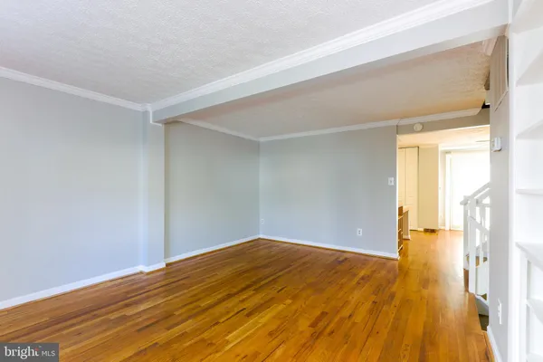 $3,000 | 11517 Ivy Bush Court, Reston, VA 20191