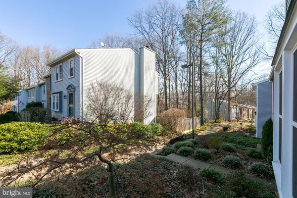 $3,000 | 11517 Ivy Bush Court, Reston, VA 20191