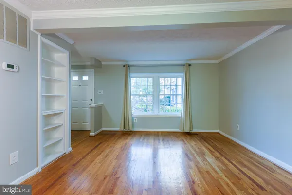 $3,000 | 11517 Ivy Bush Court, Reston, VA 20191