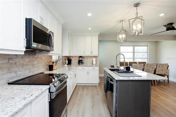 $12,200 | 1057 Blue Heron Drive, Sanibel, FL 33957