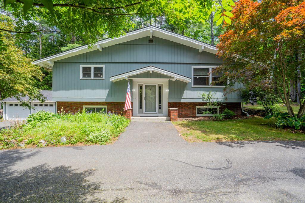 17 Apple Tree Lane Manchester, ME 04351 - Photo 5 of 59 5_DSC06068