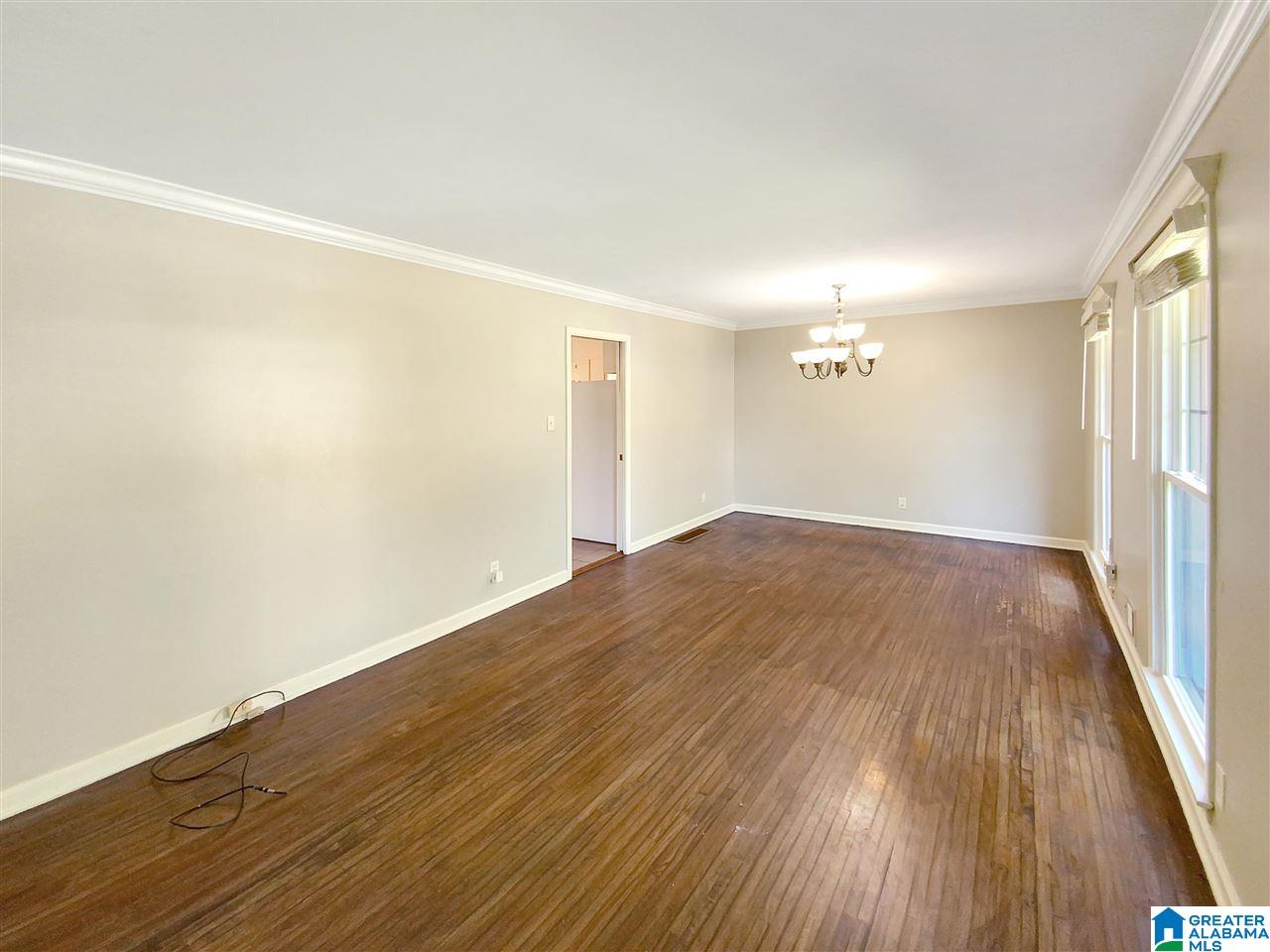 2208 Blue Ridge Boulevard Birmingham, AL 35226 - Photo 9 of 20