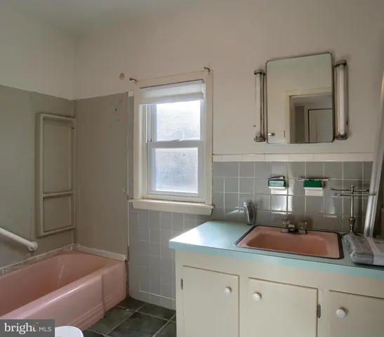 $435,000 | 1007 Brentwater Road, Camp Hill, PA 17011