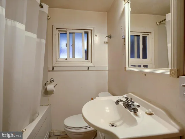 $435,000 | 1007 Brentwater Road, Camp Hill, PA 17011