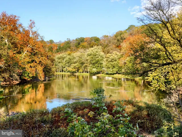 $435,000 | 1007 Brentwater Road, Camp Hill, PA 17011