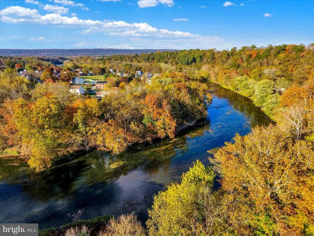 $435,000 | 1007 Brentwater Road, Camp Hill, PA 17011