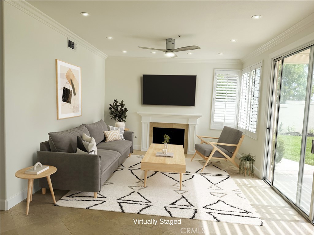 15 Field Point Rancho Santa Margarita, CA 92679 - Photo 5 of 34
