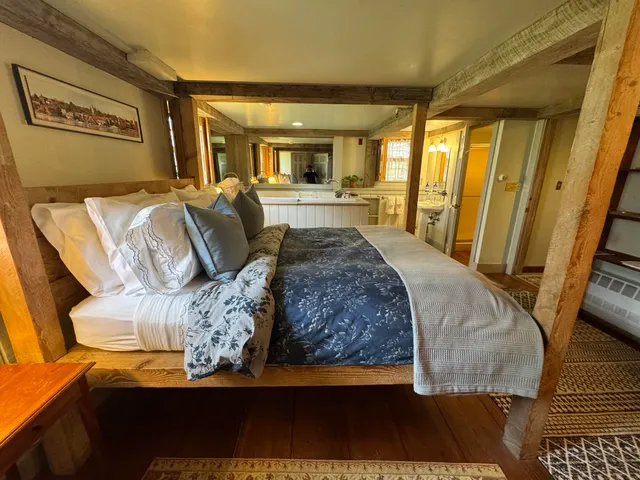 $1,205,000 | 969 Washington Street, Bath, ME 04530