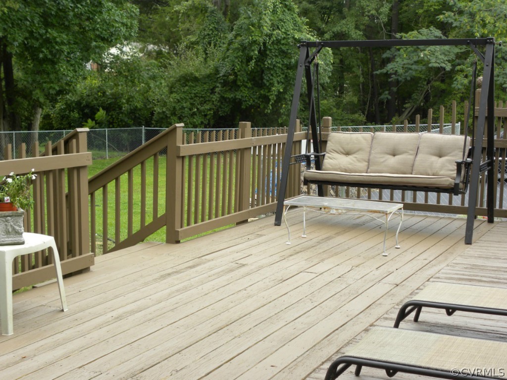 9501 Meadowgreen Road Henrico, VA 23294 - Photo 23 of 24 Gallery Image 23