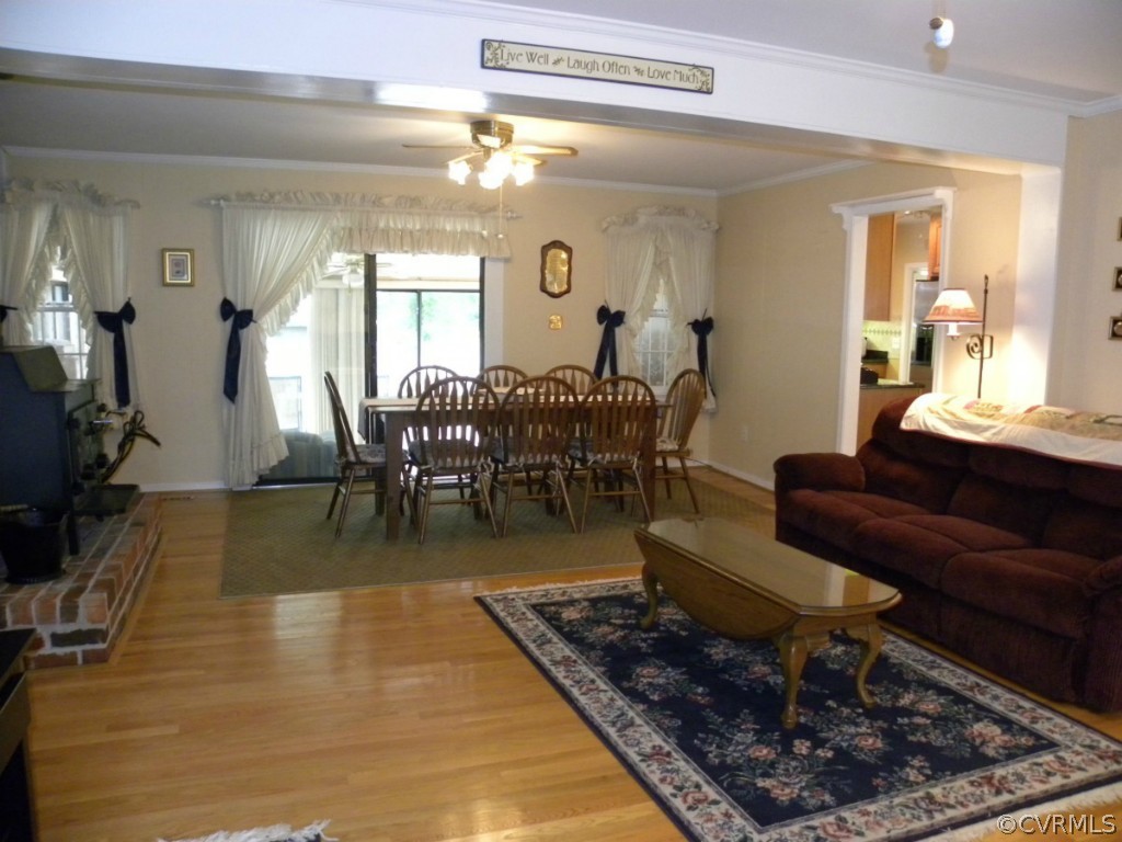 9501 Meadowgreen Road Henrico, VA 23294 - Photo 5 of 24 Gallery Image 5