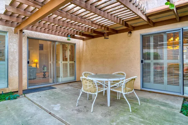 $410,000 | 1809 Holly Oak Drive, Modesto, CA 95354