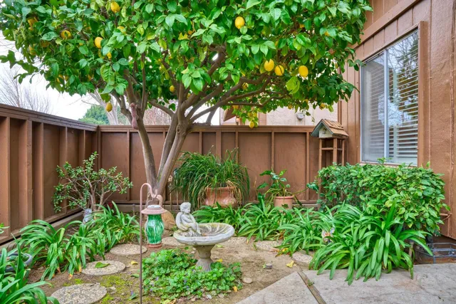 $410,000 | 1809 Holly Oak Drive, Modesto, CA 95354