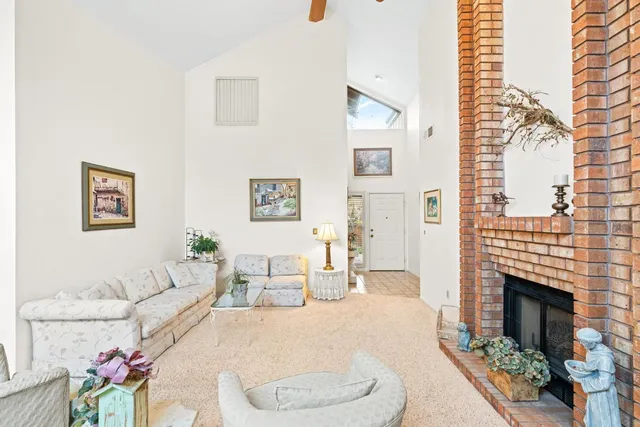 $410,000 | 1809 Holly Oak Drive, Modesto, CA 95354