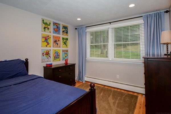 102 Robert Road Holliston, MA 01746 - Photo 20 of 30 Gallery Image 20