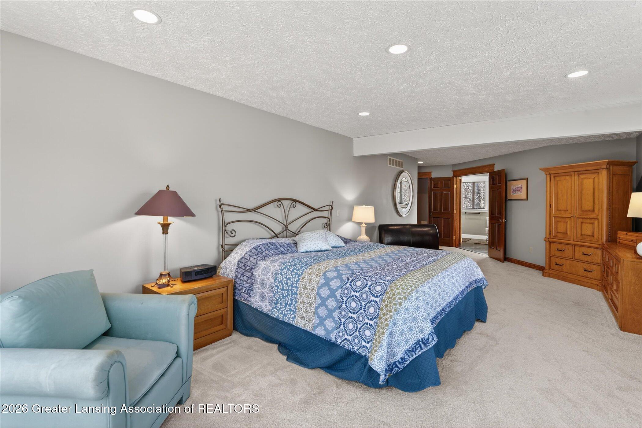 1075 North Edgar Road Mason, MI 48854 - Photo 24 of 58 22-1075-N-Edgar-Rd-WindowStill-Photograp