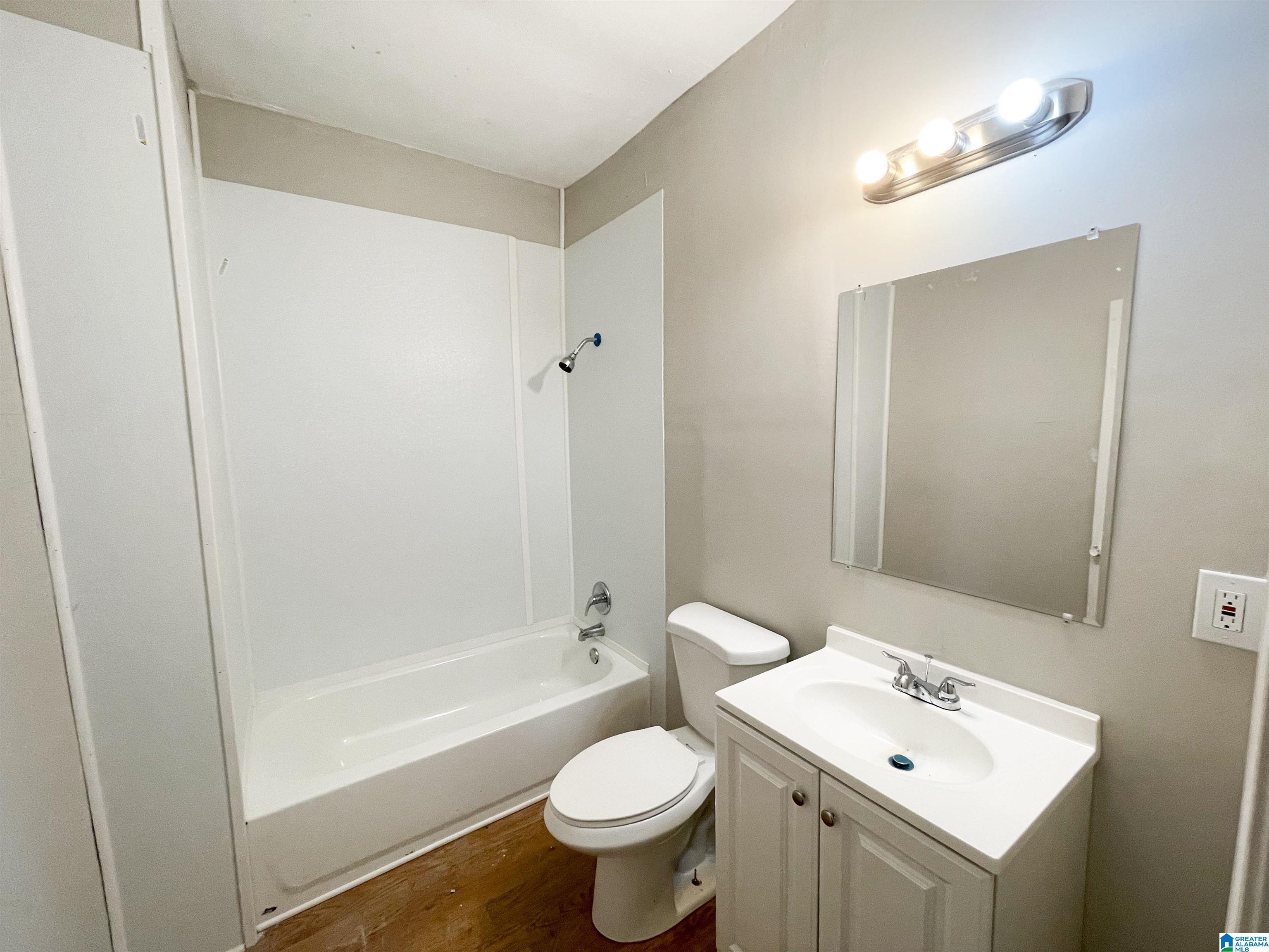 125 4th Avenue Southwest Birmingham, AL 35211 - Photo 11 of 12