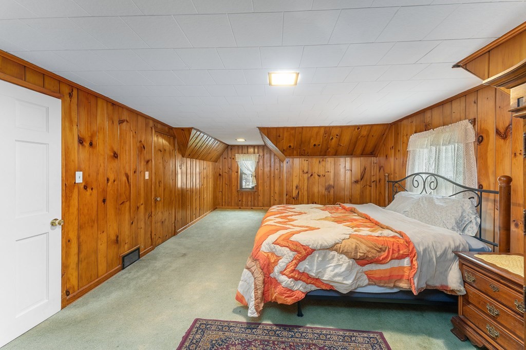 583 Fletcher Street Northbridge, MA 01588 - Photo 23 of 42
