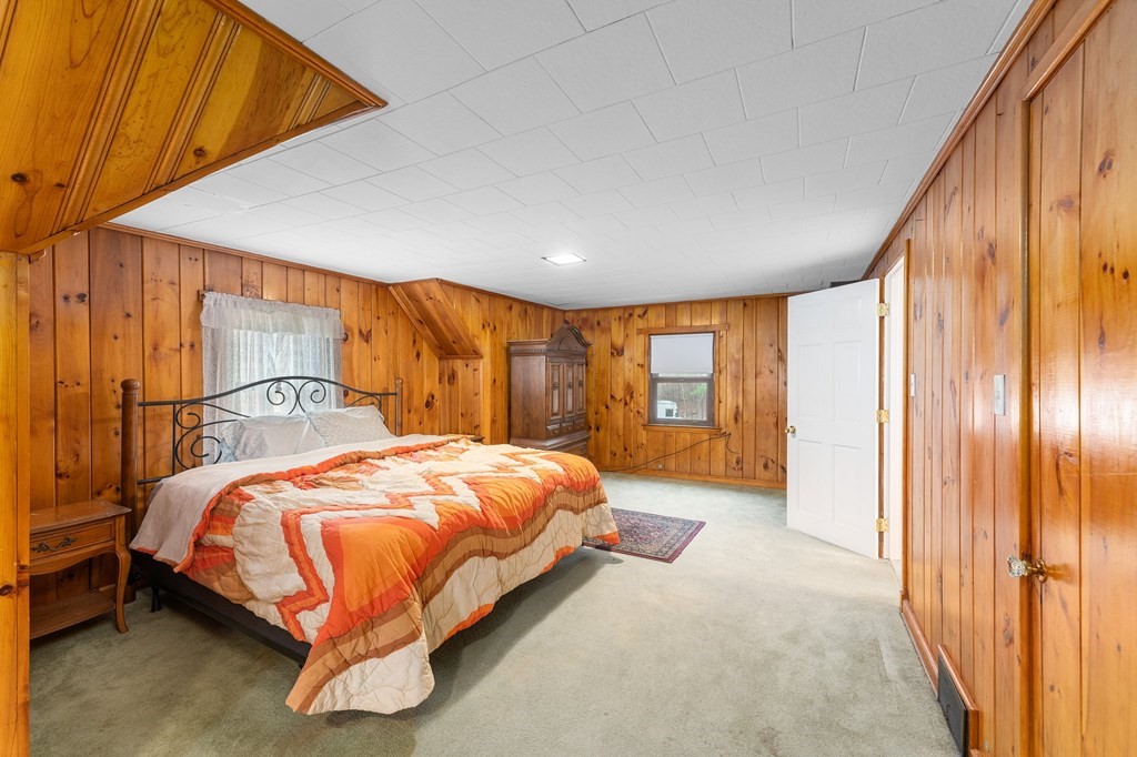 583 Fletcher Street Northbridge, MA 01588 - Photo 24 of 42