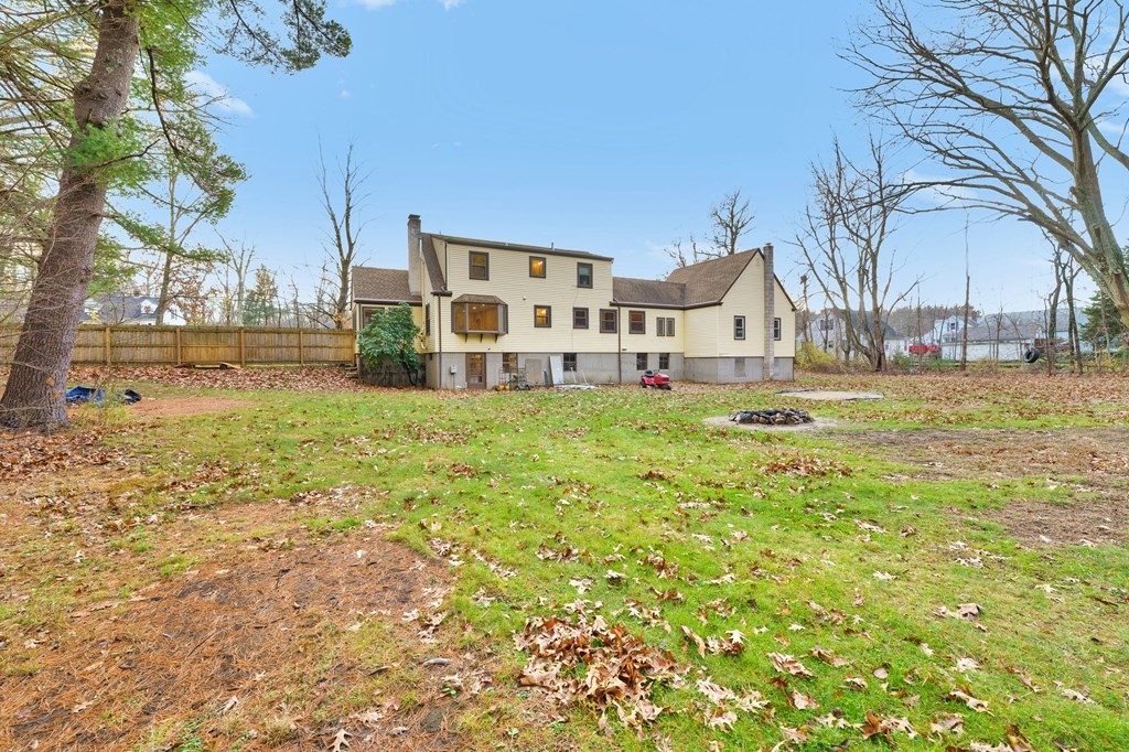 583 Fletcher Street Northbridge, MA 01588 - Photo 38 of 42