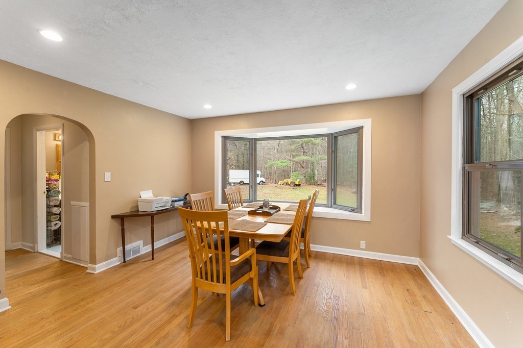 583 Fletcher Street Northbridge, MA 01588 - Photo 10 of 42