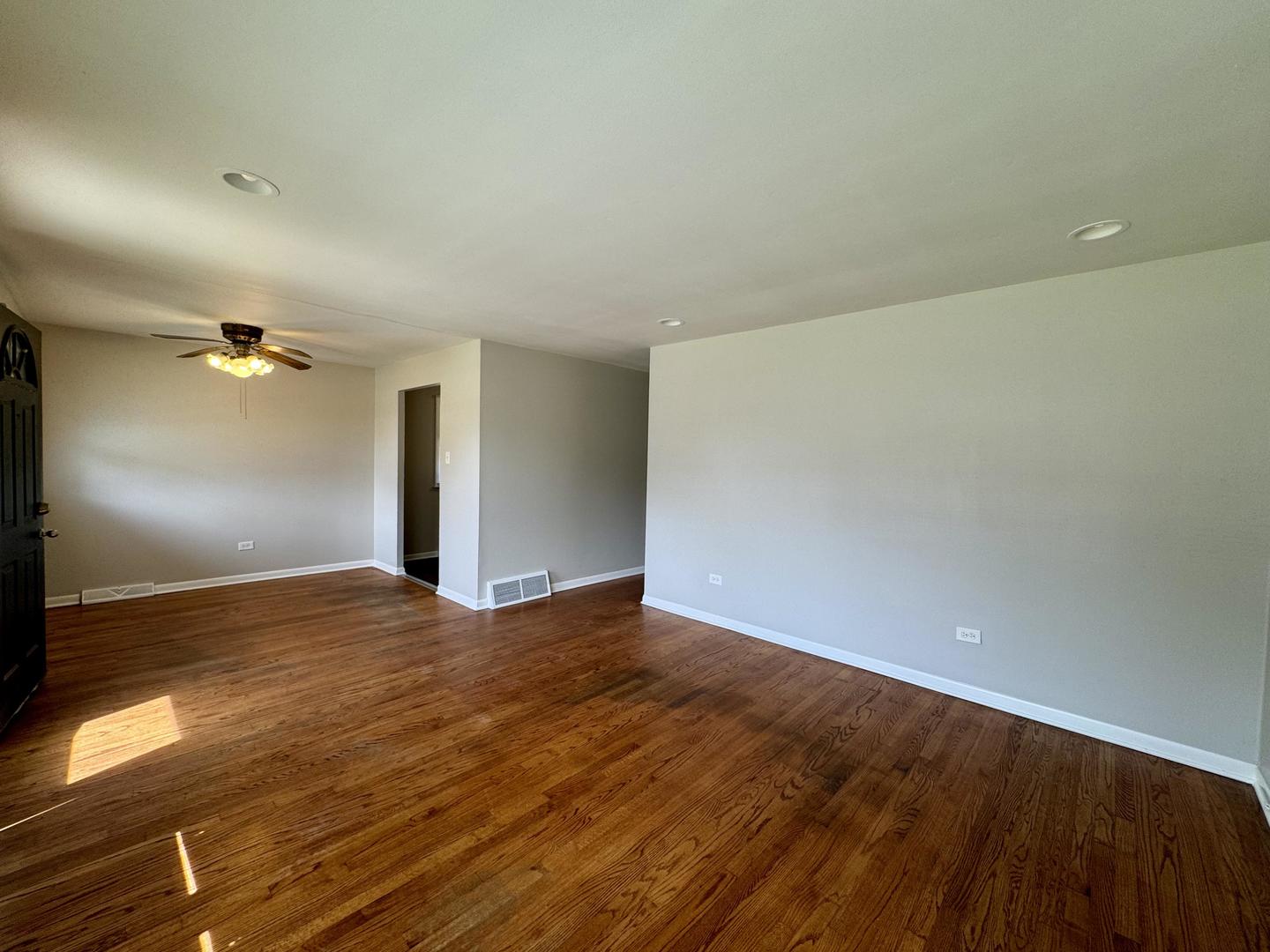 14401 Kolin Avenue Midlothian, IL 60445 - Photo 15 of 30