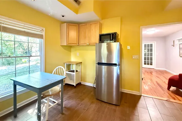 $1,500 | 524 West Carolina Avenue, Unit A, Summerville, SC 29483