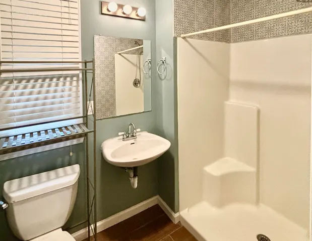 $1,600 | 524 West Carolina Avenue, Unit A, Summerville, SC 29483