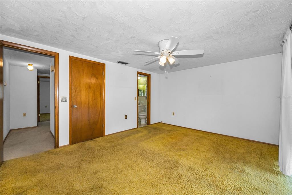 5834 Embay Avenue New Port Richey, FL 34652 - Photo 34 of 55 Gallery Image 34