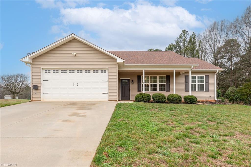 164 Mc Cullough Road Mocksville, NC 27028 - Photo 1 of 43