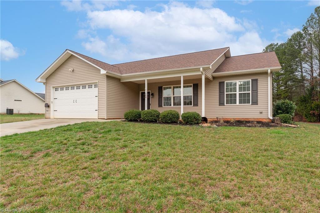 164 Mc Cullough Road Mocksville, NC 27028 - Photo 3 of 43