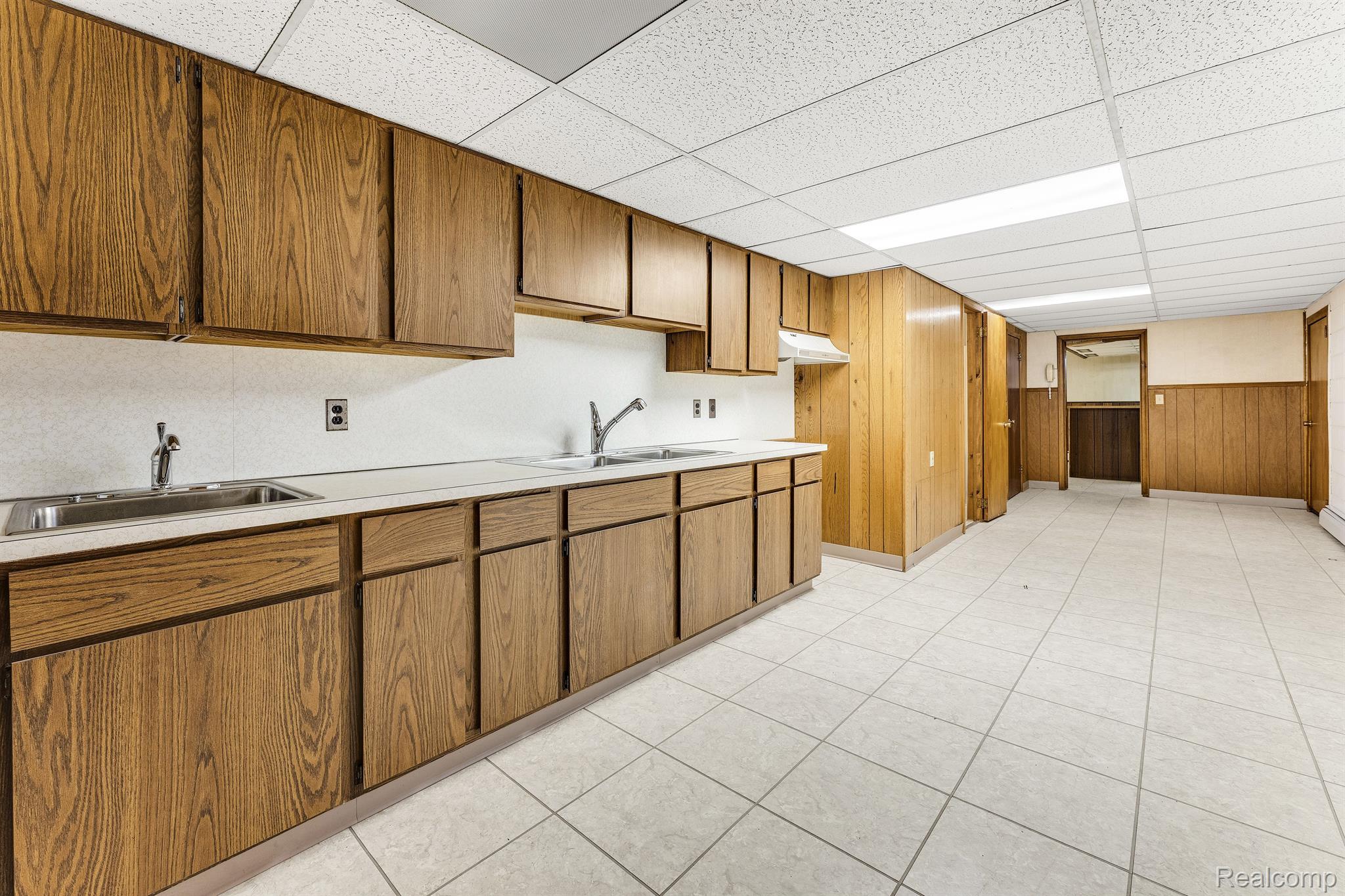10840 Reeck Road Allen Park, MI 48101 - Photo 36 of 54 Gallery Image 36