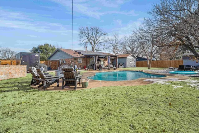 $375,000 | 1712 Wildwood Street, Corinth, TX 76210