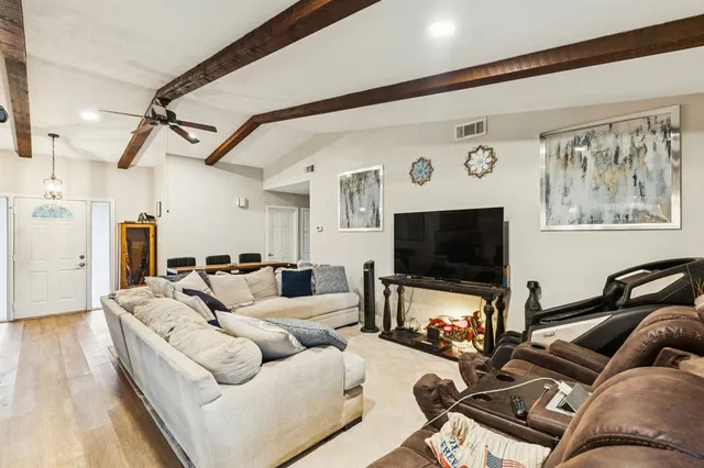 $375,000 | 1712 Wildwood Street, Corinth, TX 76210