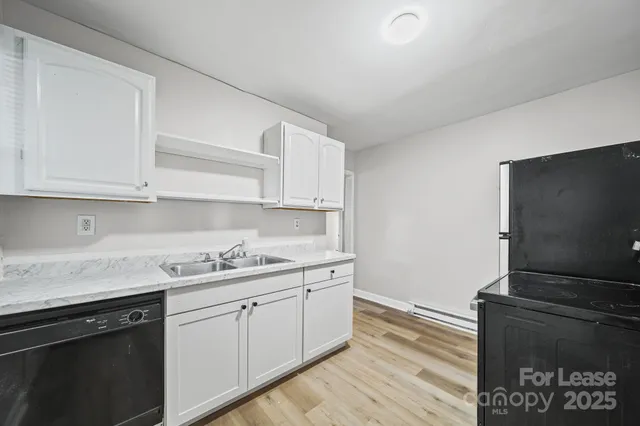 $1,100 | 2621 Druid Hls Way, Unit 4, Charlotte, NC 28206